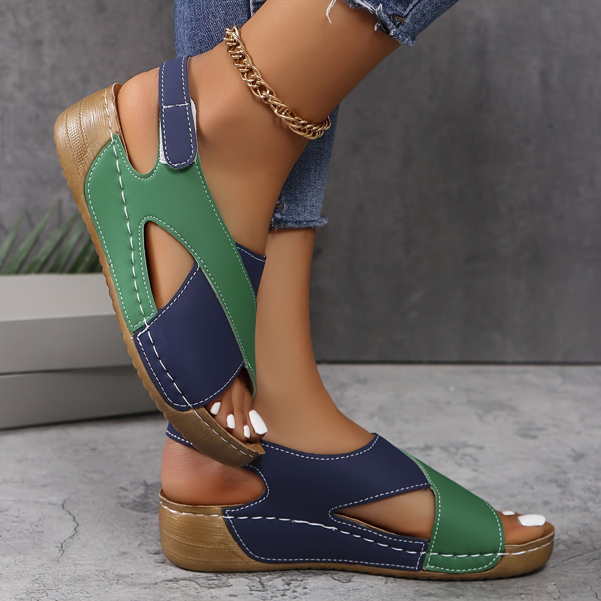 Jacqueline | Clevora Comfort Fit Sandals