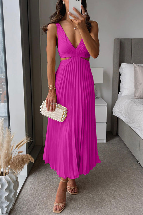 Verity | Elegant Pleated Maxi Dress