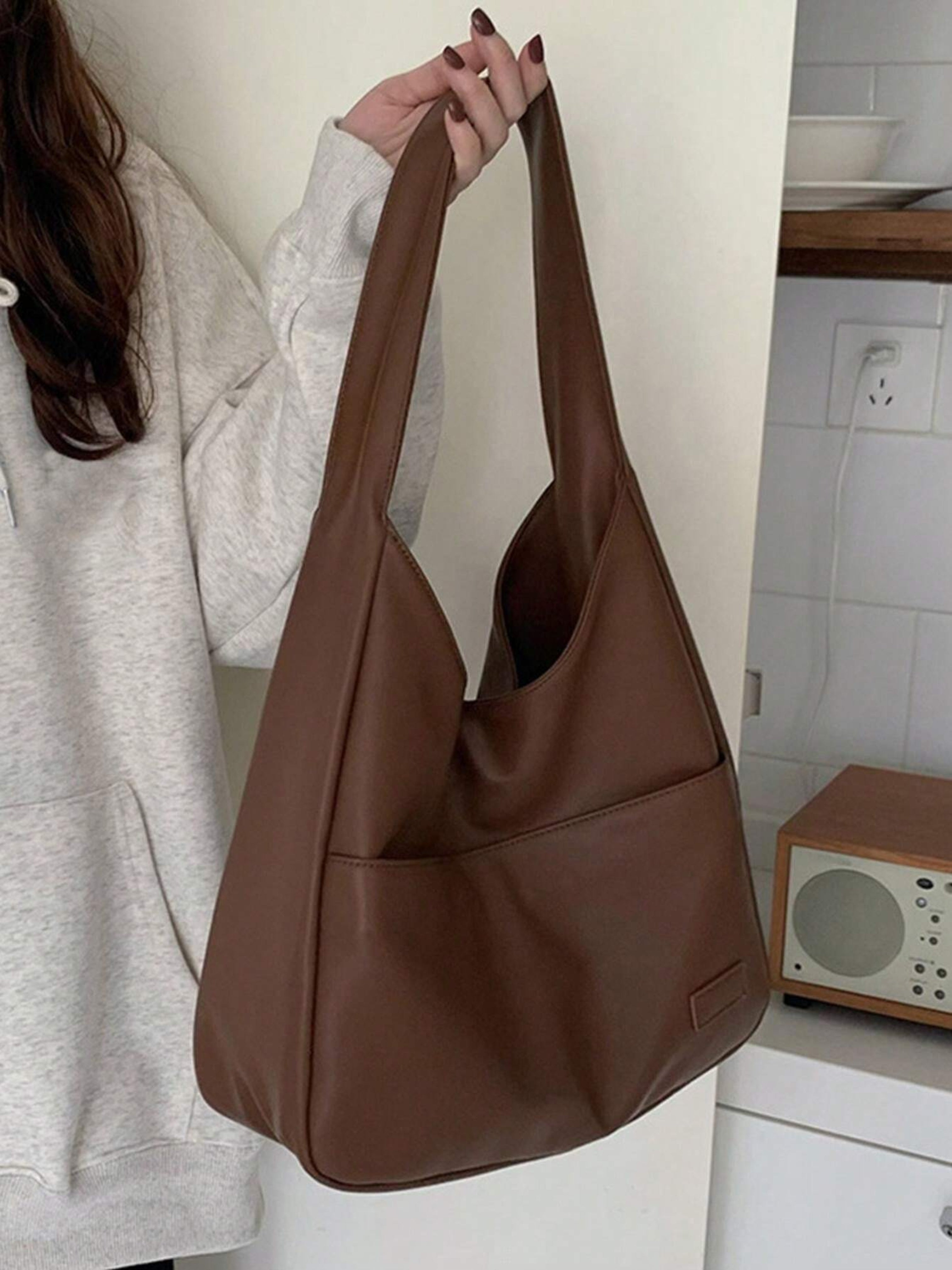 Eleanor | Stylish Sleek Shoulder Bag