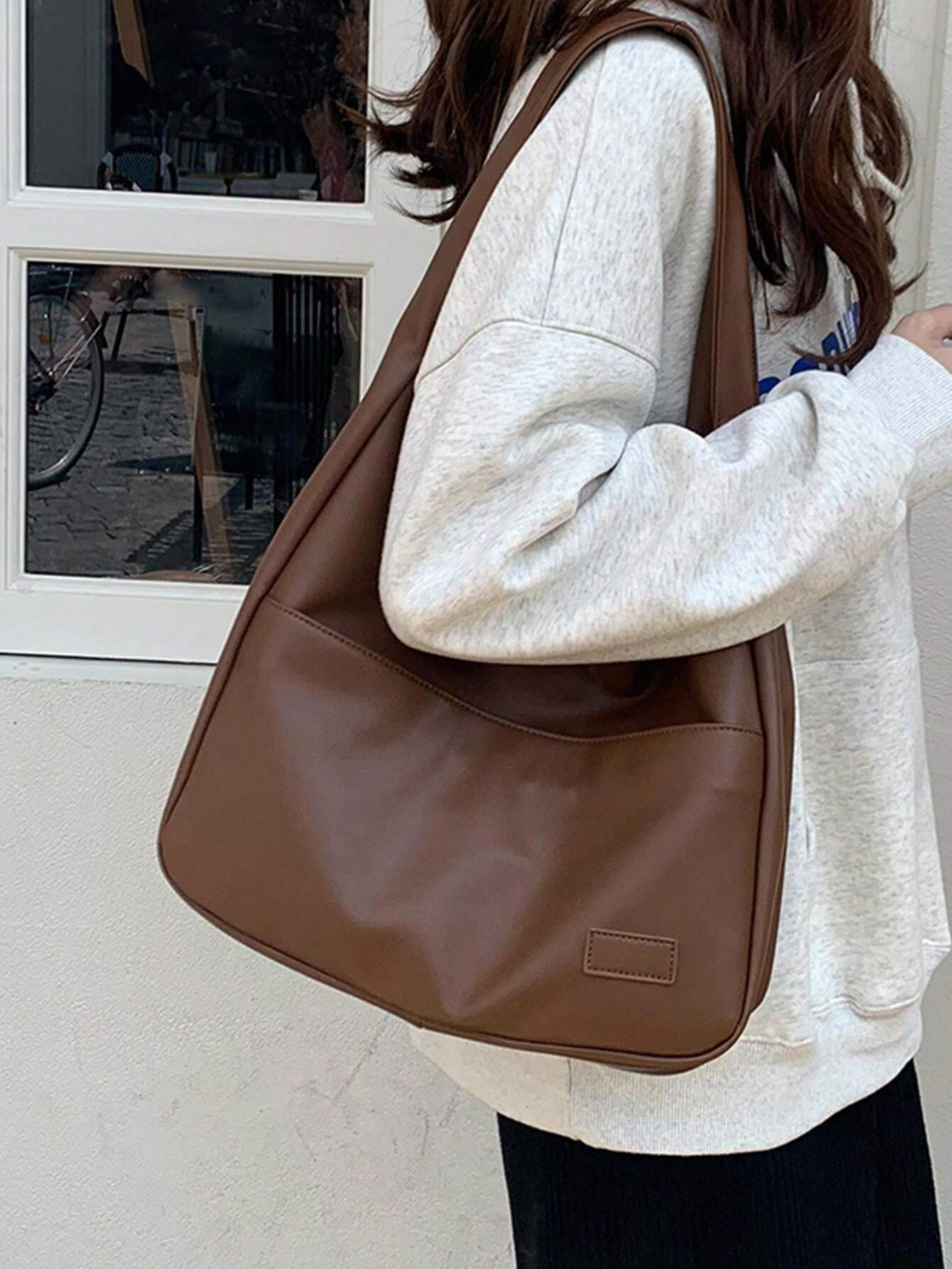 Eleanor | Stylish Sleek Shoulder Bag