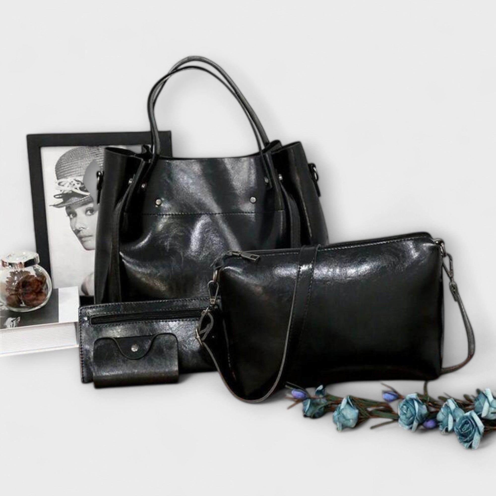 Caroline | Elegant Spacious Shoulder Bag