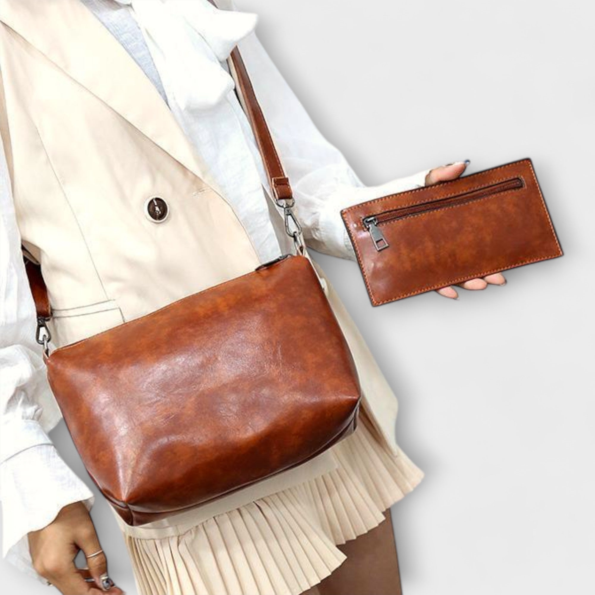 Caroline | Elegant Spacious Shoulder Bag