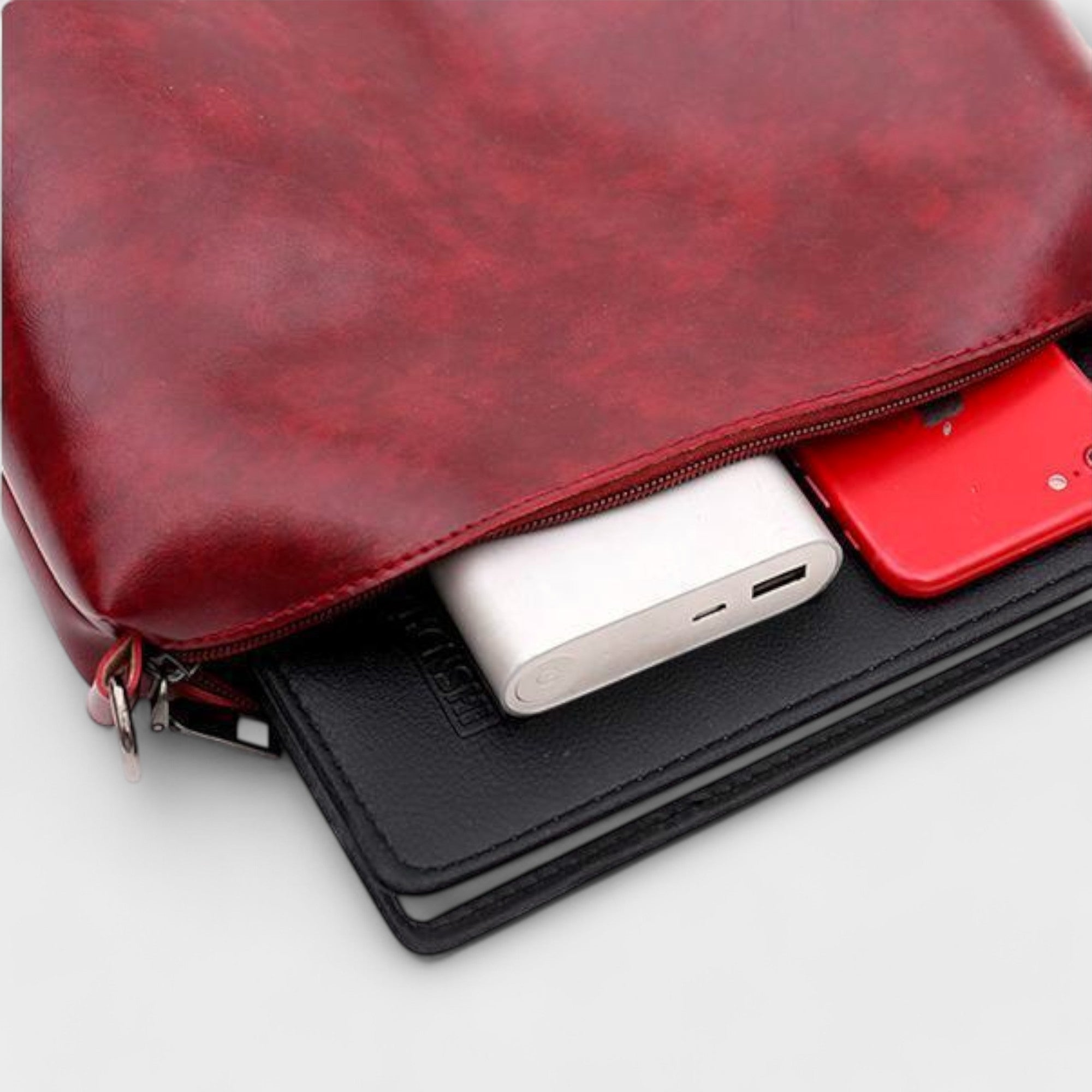 Caroline | Elegant Spacious Shoulder Bag