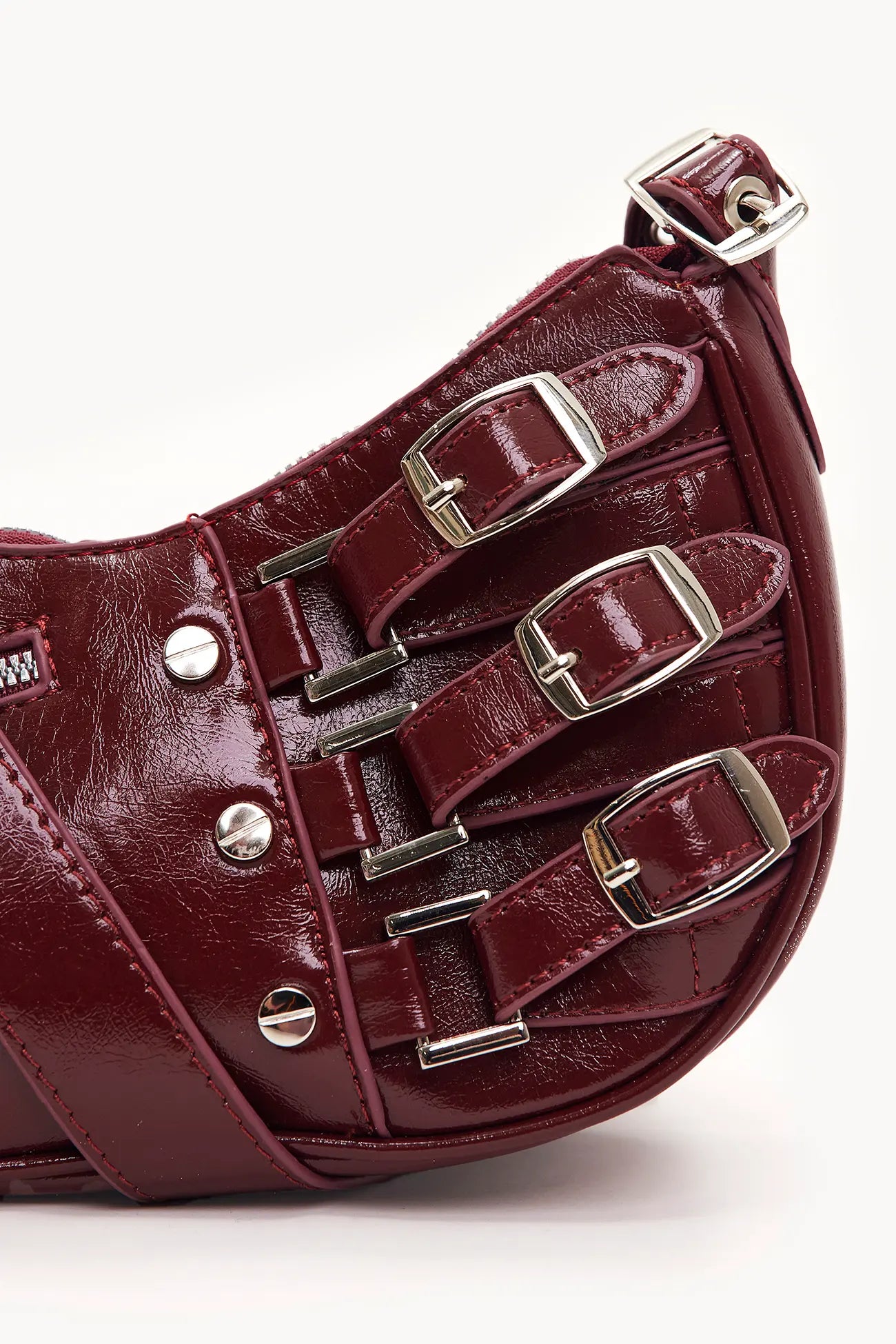 Hannah | Stylish Buckle Detail Crossbody Bag
