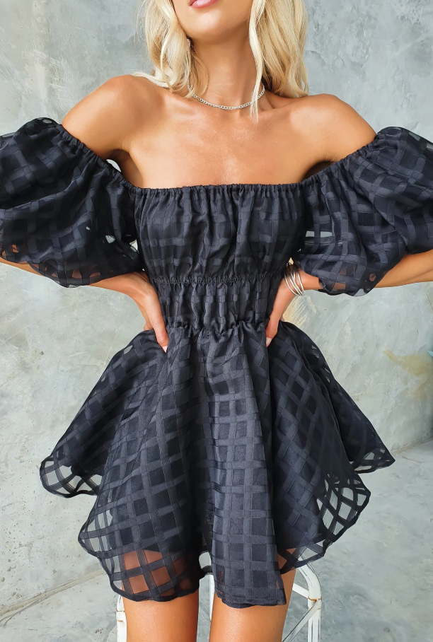 Rosa | Chic Flowy Mini Dress