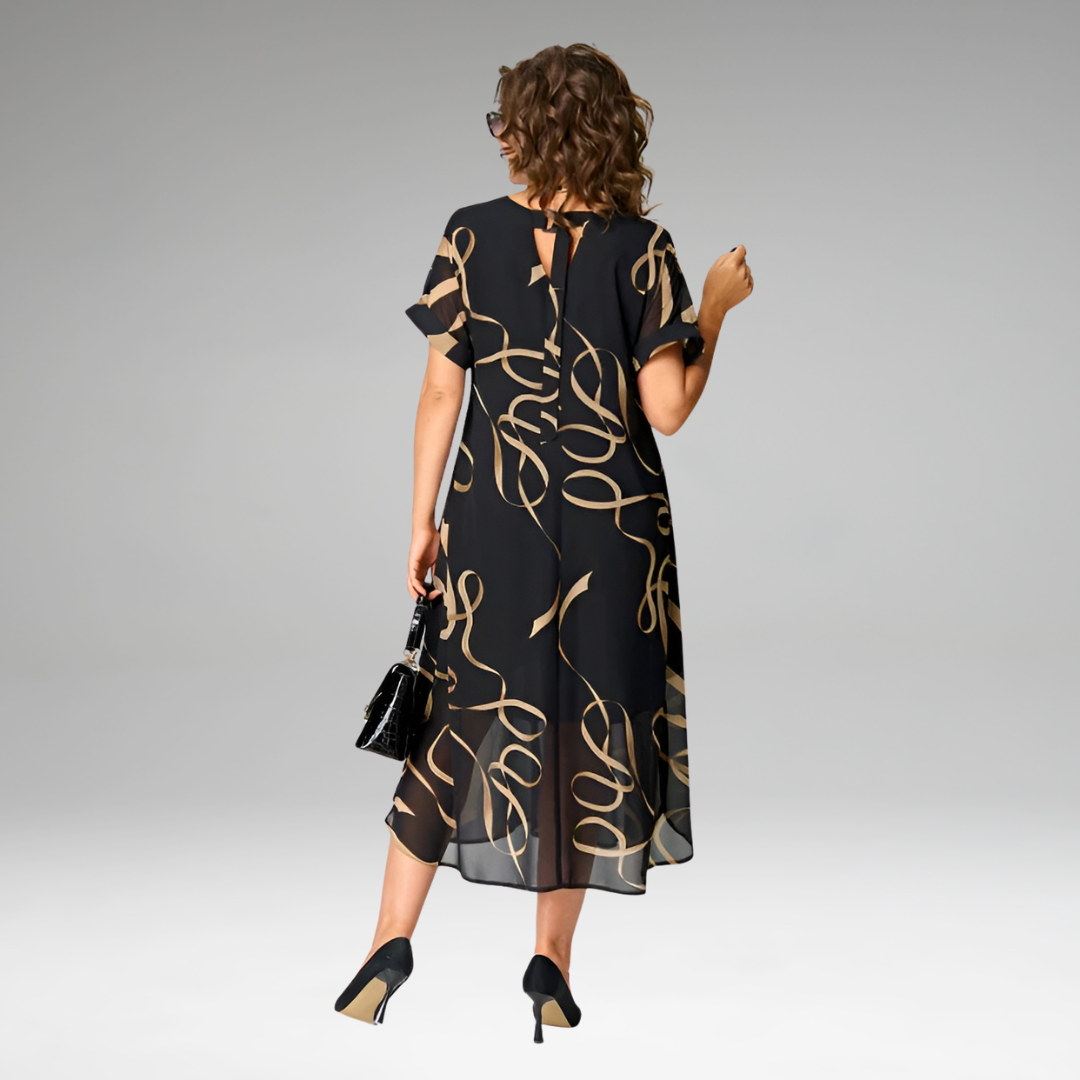Sanne – Light Dress with Graphic Print