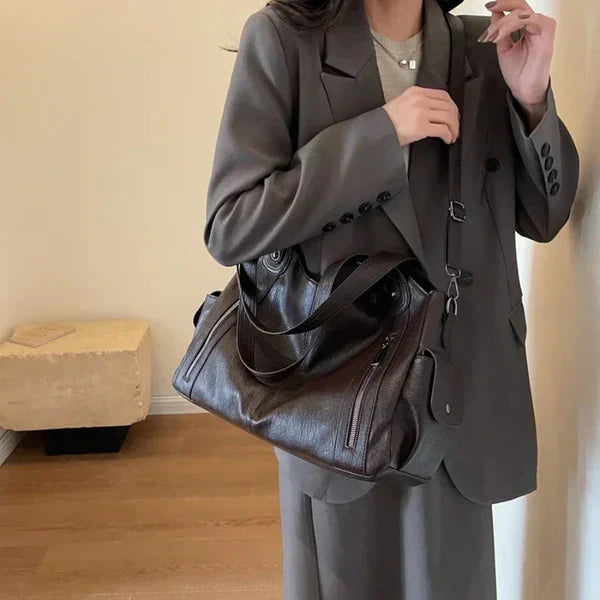 Bianca | Stylish Zip-Detail Shoulder Bag