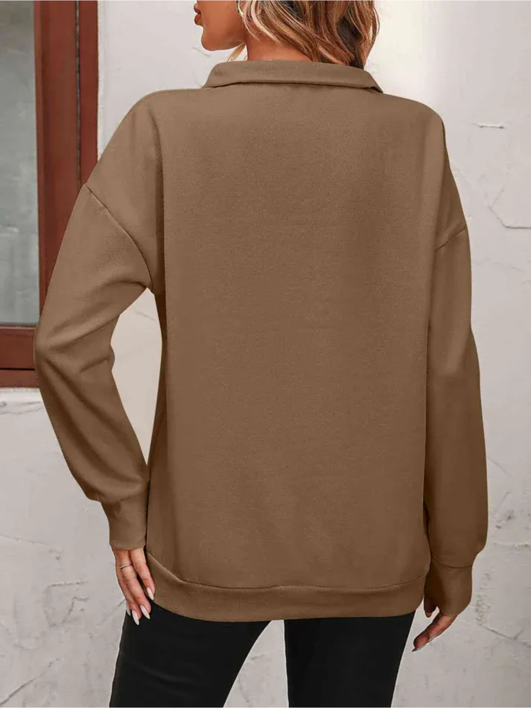 Sofie Sweatshirt with zipper and hanging shoulder for women
