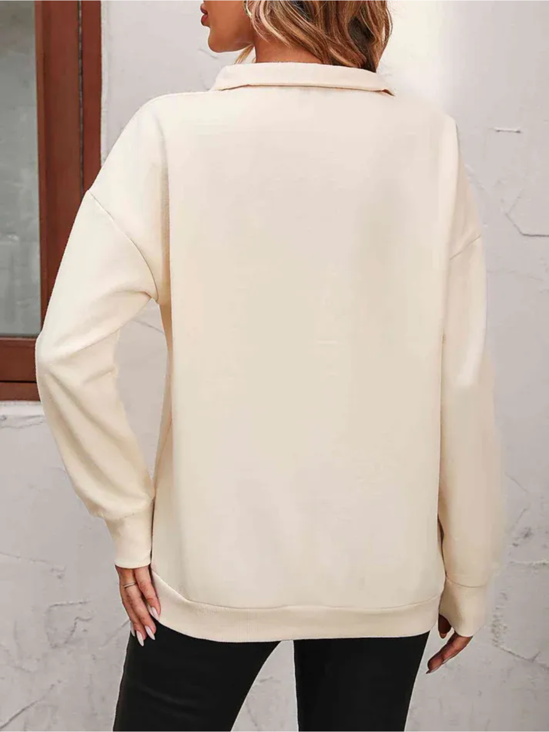 Sofie Sweatshirt with zipper and hanging shoulder for women
