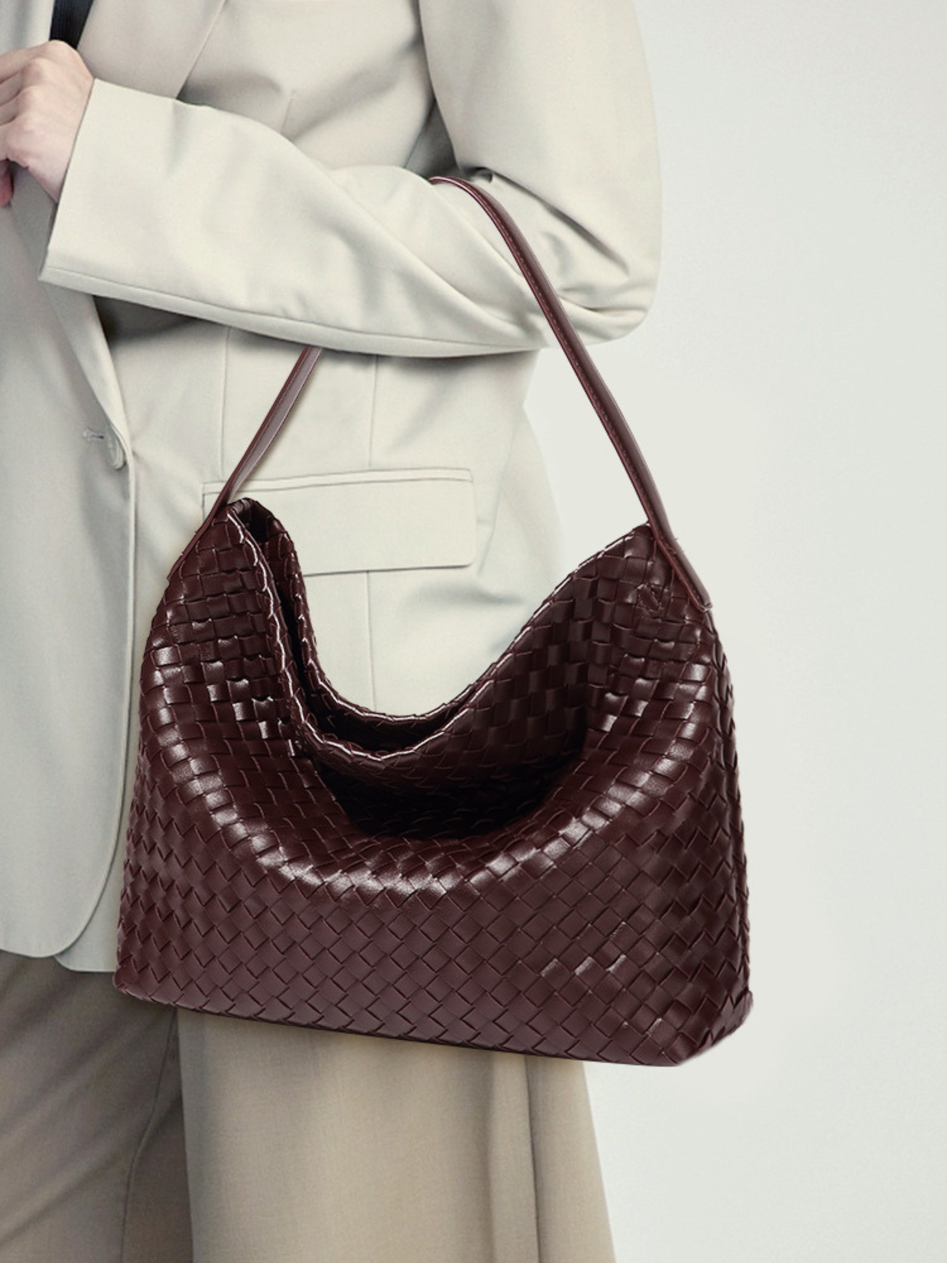 Dakota | Elegant Woven Leather Tote Bag