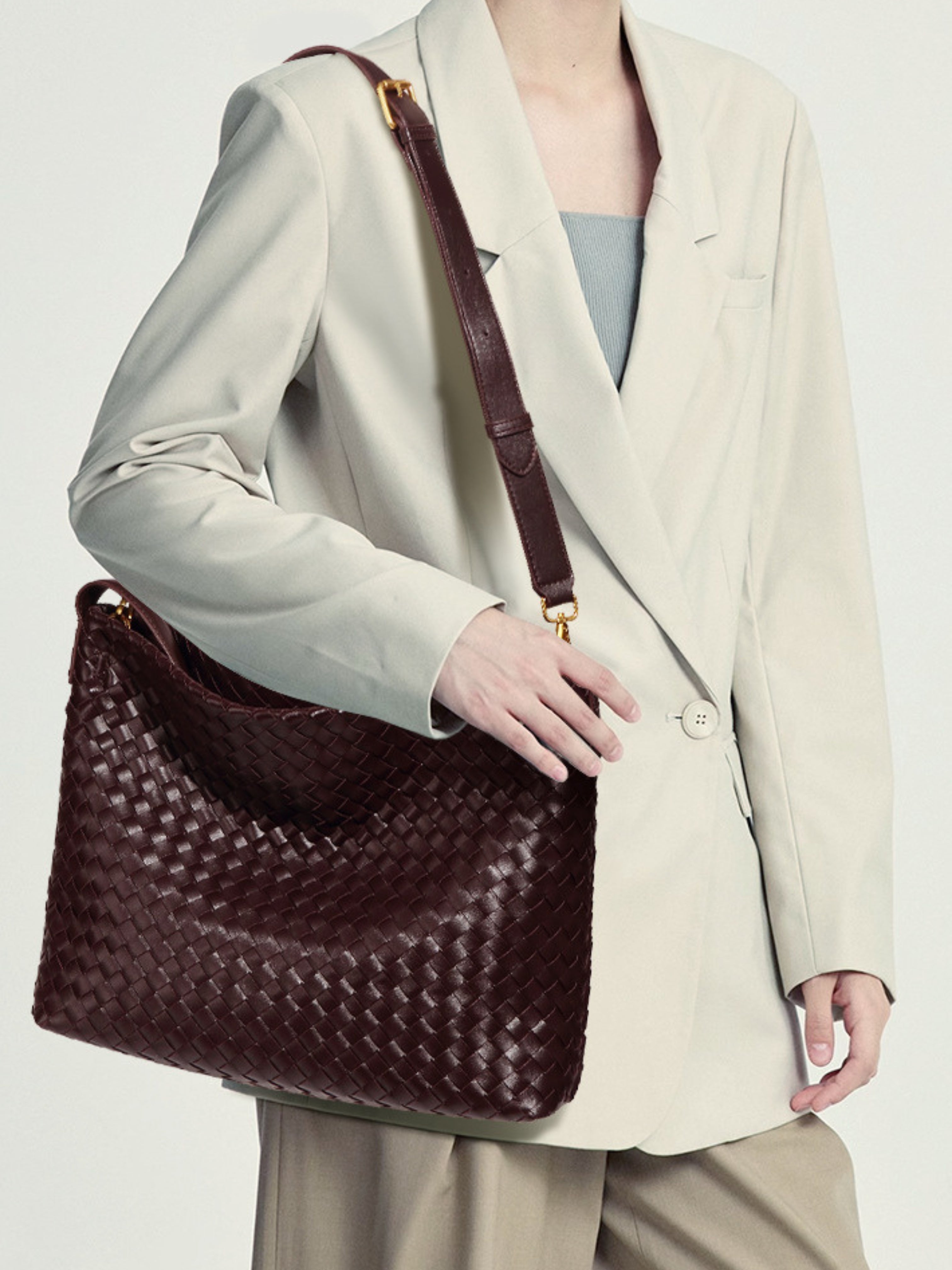 Dakota | Elegant Woven Leather Tote Bag