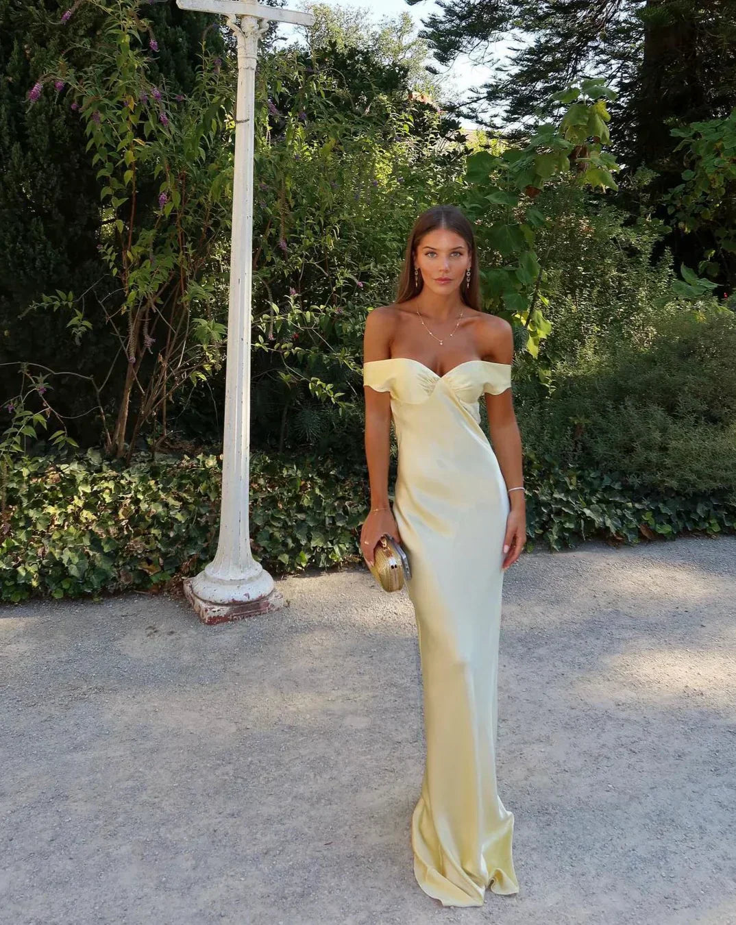 Annette | Elegant Off-Shoulder Satin