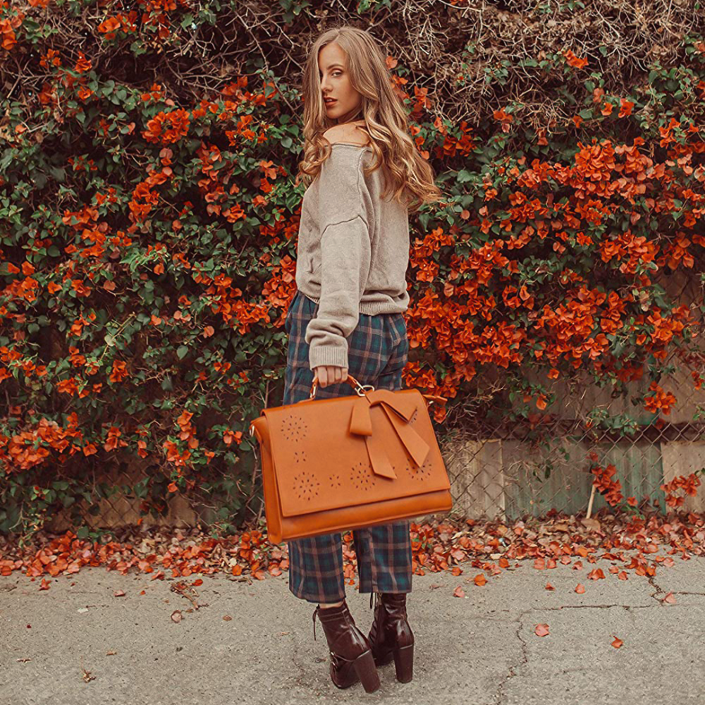 Caitlin | Elegant Bow Flap Tote Bag