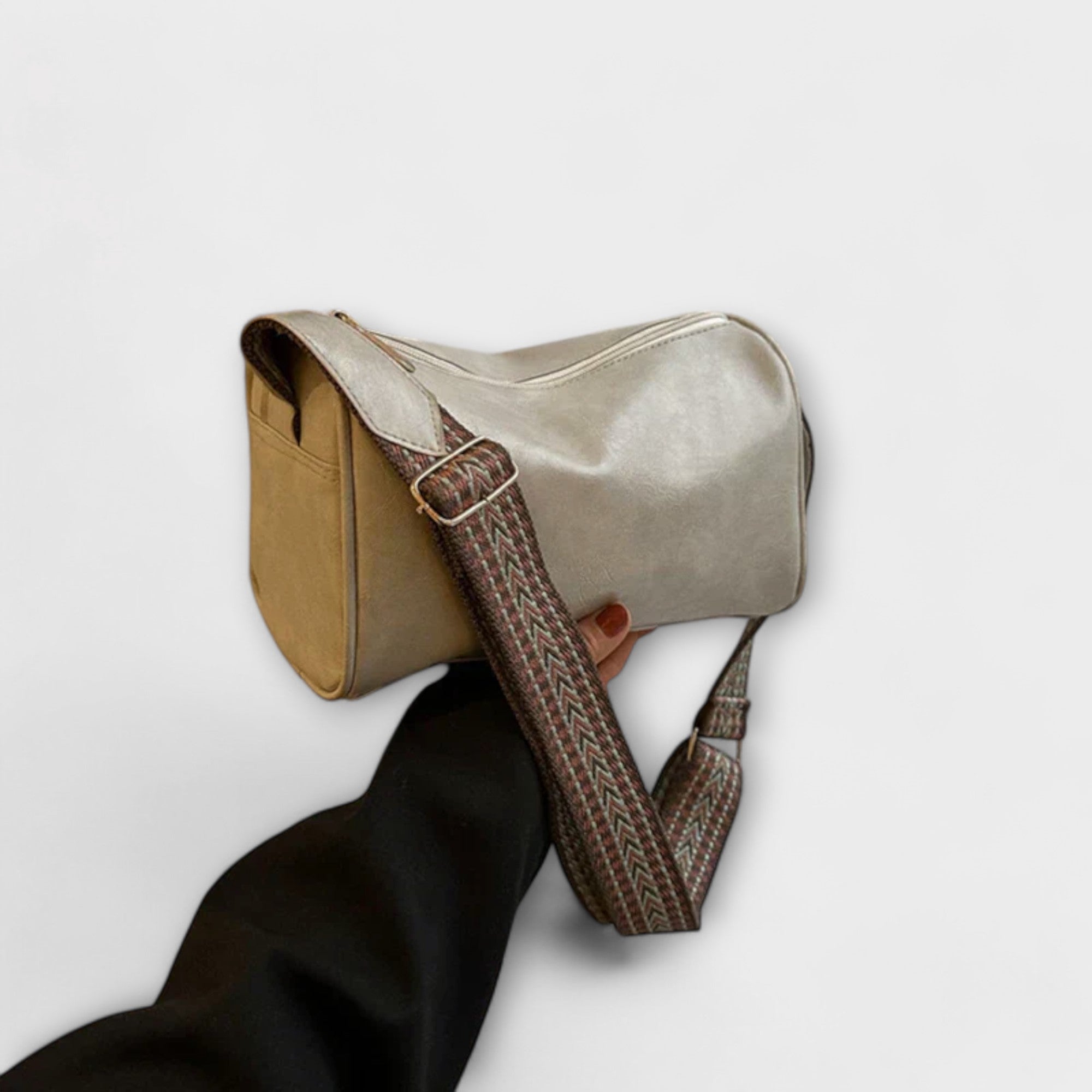 Danielle | Compact Classic Crossbody Bag
