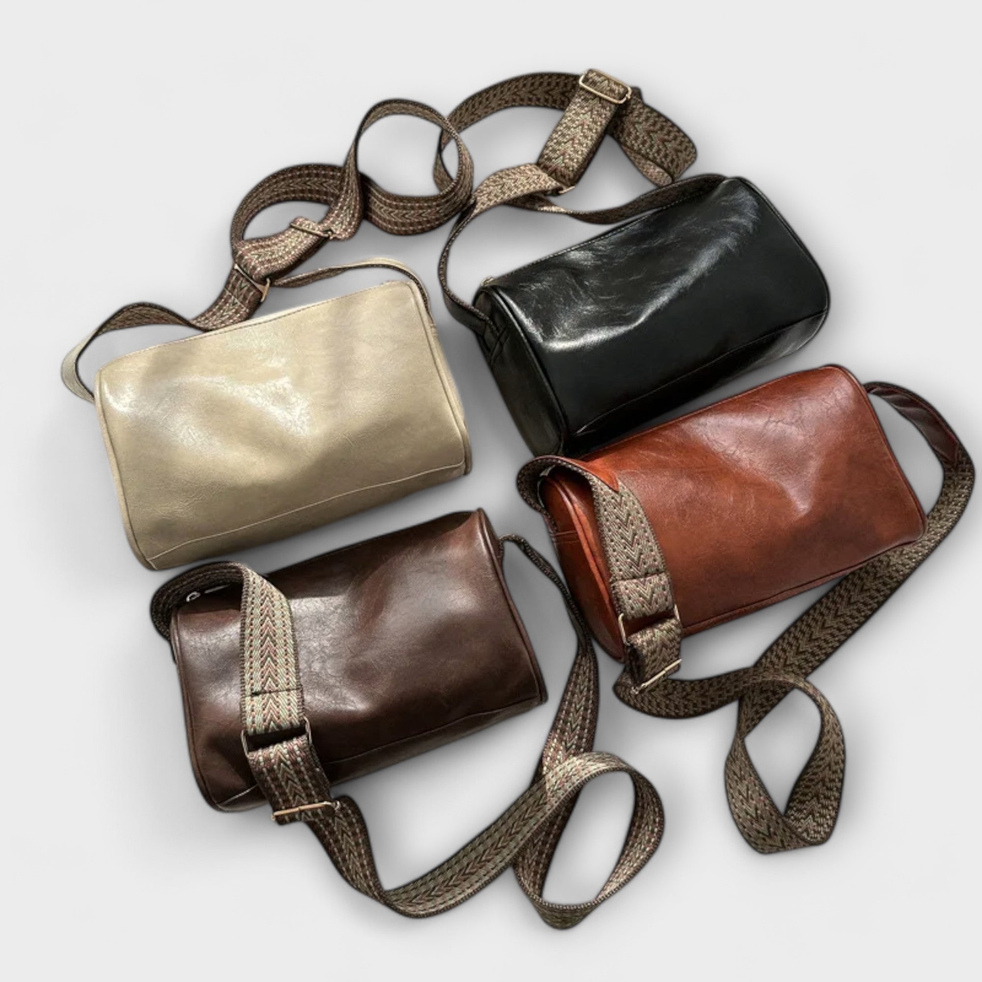 Danielle | Compact Classic Crossbody Bag