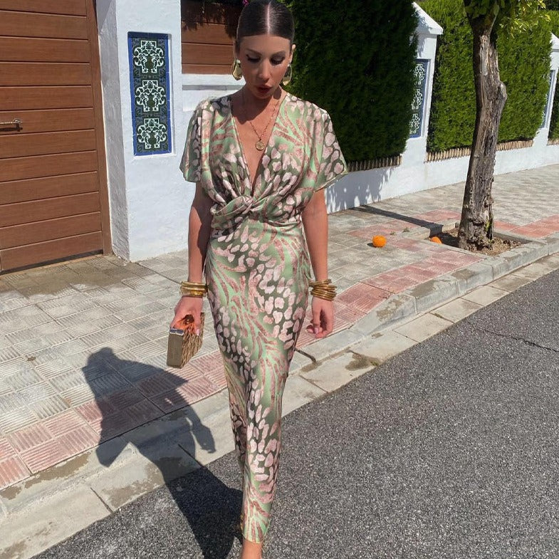 Sophia | Elegant Summer Twist Dress