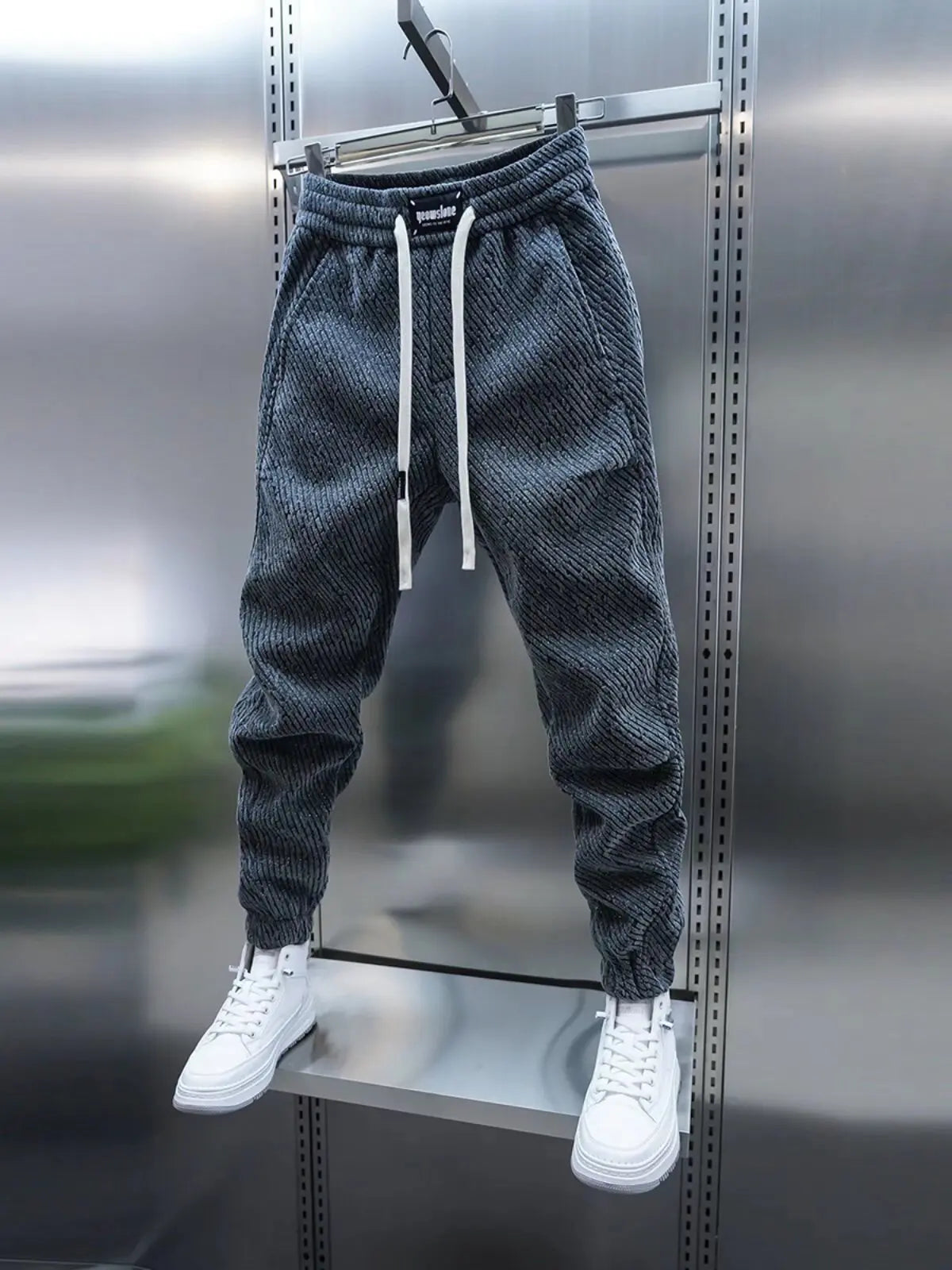 Austin | Modern Fit Graphic Print Joggers