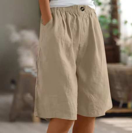 Tina – Spacious Casual Shorts