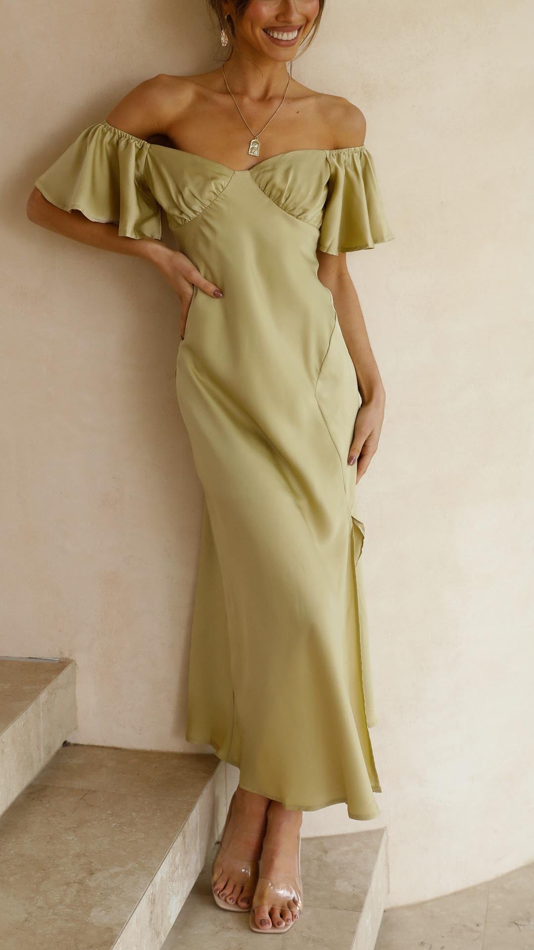 Rosa | Elegant Off-Shoulder Dress