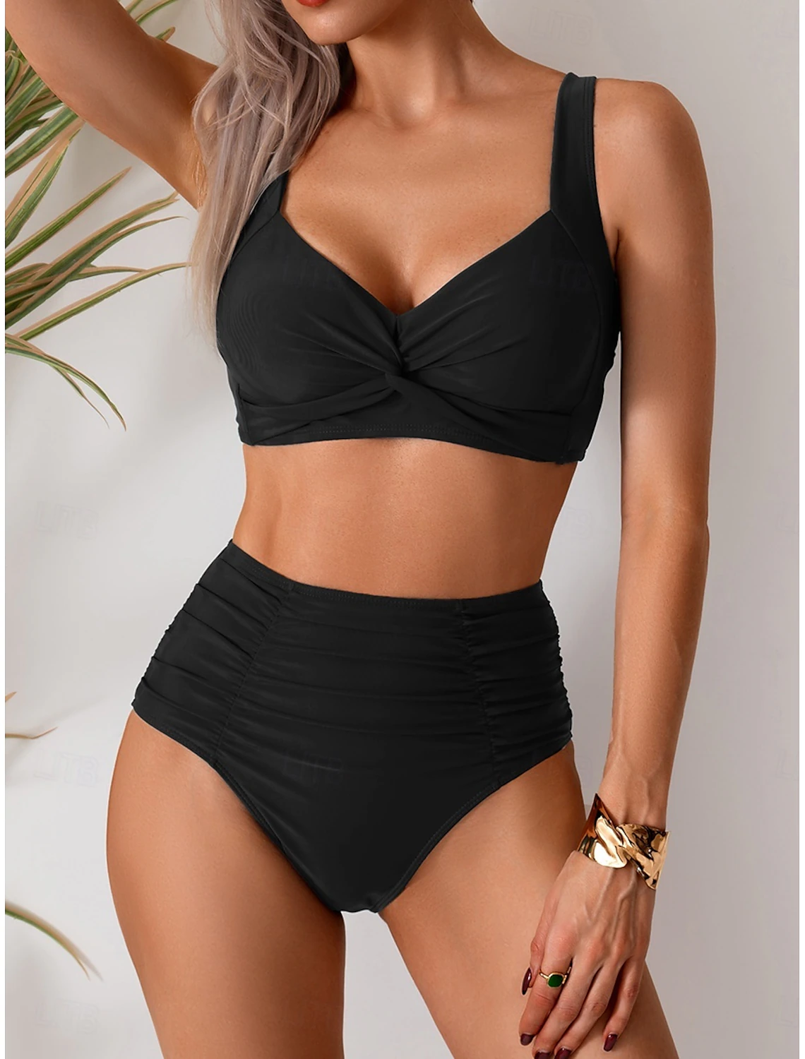 Ava | Trendy Textured Bikini Look