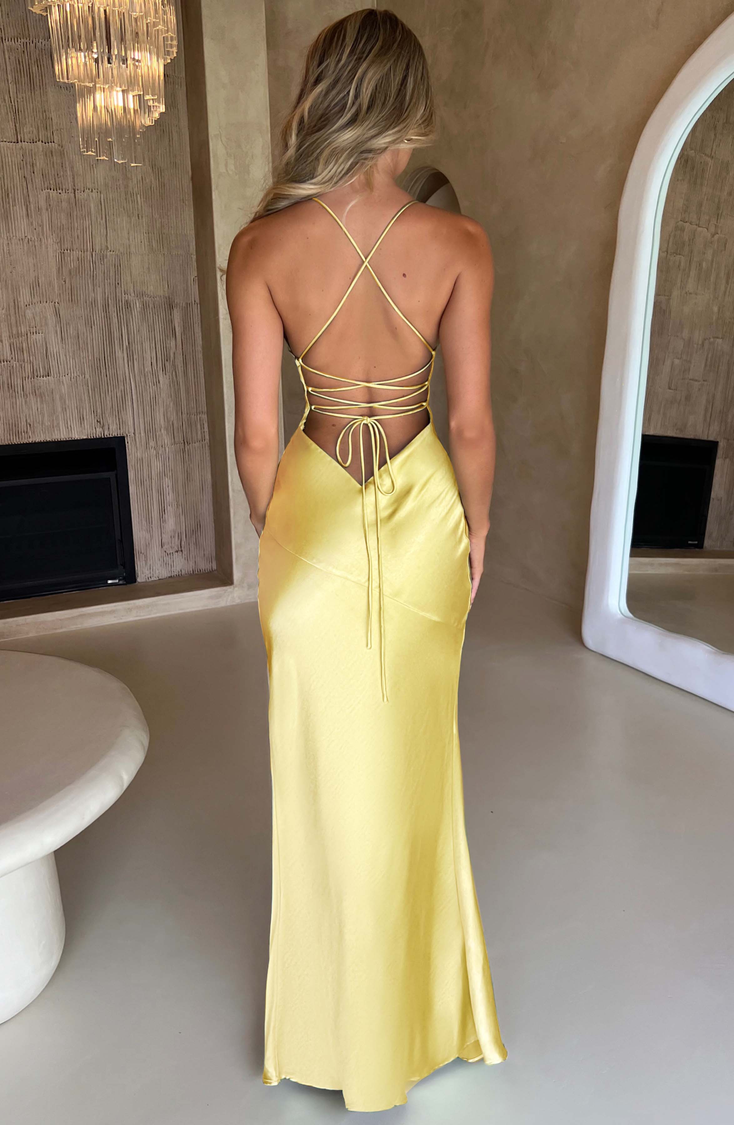 Julie | Elegant Floral Bodycon Dress