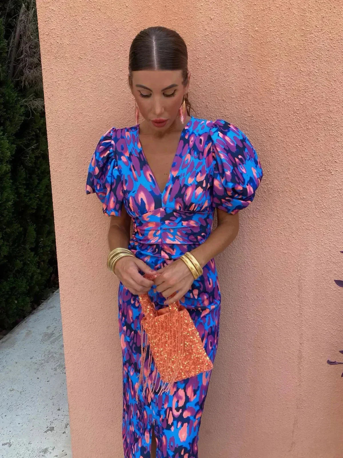 Arielle – Colorful Midi Dress with Pleated Sleeves